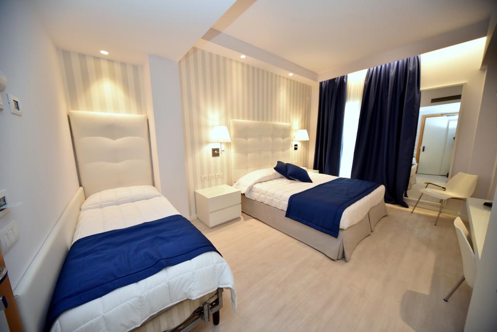 Hotel Fedora Riccione Esterno foto