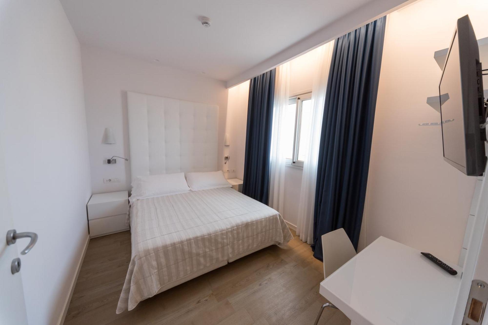 Hotel Fedora Riccione Esterno foto