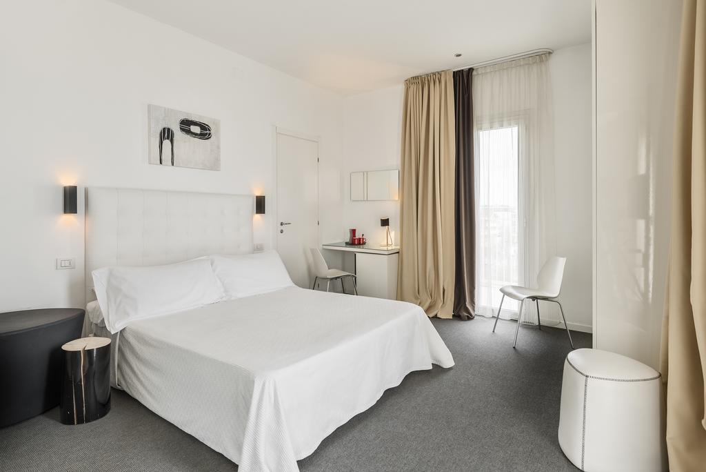 Hotel Fedora Riccione Esterno foto