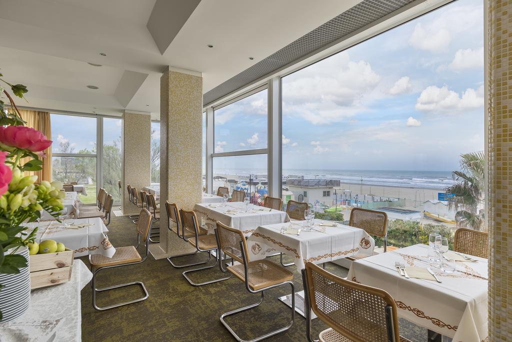 Hotel Fedora Riccione Esterno foto